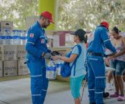Durante la emergencia por las lluvias, Postobón ha entregado 82.701 litros de agua