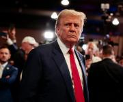 La demanda de US$10.000 millones de Trump contra la BBC se celebrará en 2027