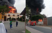 Huachipa: Incendio en almacén de latas de aerosoles moviliza a 120 BOMBEROS
