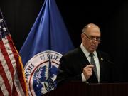 El gobierno de Donald Trump anuncia el fin del polémico operativo anti-inmigrantes en Minnesota