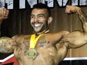 El fisicoculturista Juan Sebastián Anzola murió a los 22 años: se desplomó mientras entrenaba en el gimnasio