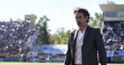 Eduardo Domínguez cambió su historia en el clásico platense y quiere seguir festejando ante Gimnasia