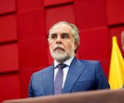 Las reacciones tras la suspensión provisional del ajuste de 23,7% en el mínimo de 2026