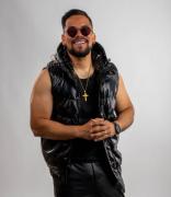 Carlos Lachmann lanza el tema Un millón de primaveras, versión merengue