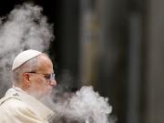 El fantasma de un cisma resurge en la Iglesia Católica y un cardenal argentino busca mediar