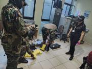 Investigan a tres mujeres al ser encontradas con más de 26 kilos de cocaína en Tarija 