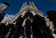 La Sagrada Familia de Barcelona alcanza la cima