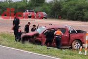 Conductora se distrajo un momento y provocó un choque de camionetas