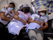 Familiares de presos políticos inician huelga de hambre en Venezuela: la esposa de Nahuel Gallo le reclamó su libertad a Delcy Rodríguez