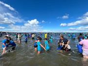 Todo un éxito: Más de 2.000 personas dieron vida al “Chapuzón Kids 2026”