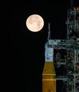 En el primer viaje tripulado fuera de la órbita terrestre luego de 50 años, Argentina no será sólo espectadora