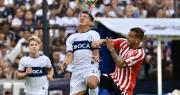 Gimnasia y Estudiantes empataron 0 a 0 en un clásico platense intenso en el Bosque
