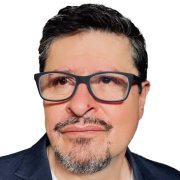 César Ricaurte: Cuba en penumbra, Latinoamérica en silencio