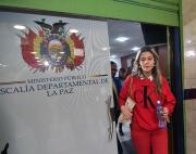 Aprehenden a exgerente de YPFB; es investigada por tres delitos