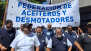 Aceiteros convocaron a un paro contra la reforma laboral y presionan a la CGT para que se adhiera