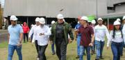 Ministro de Alimentación Carlos Leal Tellería inspeccionó planta de palma aceitera en el Sur del Lago