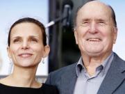 La esposa de Robert Duvall compartió un emotivo mensaje por la muerte de él