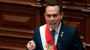 Presidente interino de Perú a un paso de la destitución: el Congreso define este martes su futuro