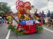 Más de 40 carrozas y comparsas desfilaron en Puerto Cabello (+Fotos)