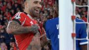 “Esta es mía”: Nicolás Otamendi le mostró a Vinicius Jr sus tatuajes de la Copa del Mundo