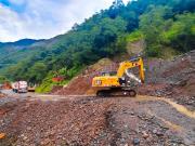 Restringen el paso vehicular en la carretera Cochabamba