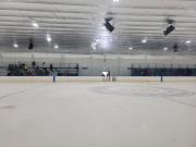 El autor del tiroteo en pista de hielo en Rhode Island mató a su hijo y exesposa