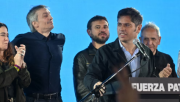 Kicillof acelera su armado nacional sin dirimir su interna con La Cámpora y busca adquirir perfil federal