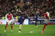 El PSG remonta dos goles en Mónaco y encarrila su pase a octavos de Champions