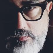 Mr.Wolf Musico y escritor. La rotonda del amor