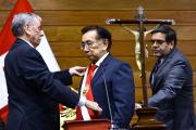 Congresista José María Balcázar juró como nuevo presidente interino de Perú