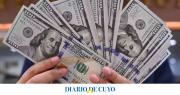 El dólar oficial bajó nuevamente y la brecha con el techo de la banda tocó su máximo en siete meses