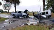Hombre de 65 años murió tras choque frontal entre dos camionetas en ruta 1; hay dos lesionados