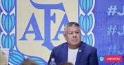 Remezón en la AFA: Justicia argentina cita a declarar a ’Chiqui’ Tapia y prohíbe su salida del país