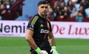 Dibu Martínez se aleja de la Premier League: Aston Villa ya eligió a su reemplazante
