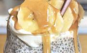 Receta de postre para el verano: chía pudding de banana, alto en proteína y fibra y delicioso