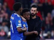 Arbeloa, DT del Real Madrid, reveló cómo se encuentra Vinícius tras la polémica con Prestianni: Ha estado triste