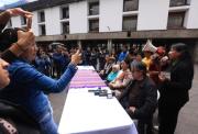 Quito: ciudadanos rechazan reforma al COOTAD en Plaza de la Independencia