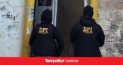 Detuvieron al presunto autor de un homicidio tras allanamientos en Comodoro Rivadavia