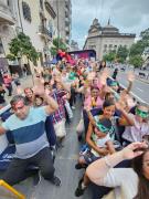 Paseo por el centro capitalino: una hora para reír, bailar y mirar la ciudad desde arriba