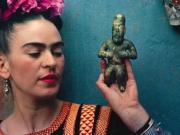 “El listón y la bomba”: nuevas claves para interpretar a Frida Kahlo desde el presente