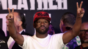 Floyd Mayweather, con casi 49 años, anunció su regreso