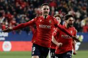 Osasuna frena al Real Madrid en los minutos finales y amenaza su liderato
