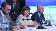 Patricia Bullrich aseguró que la reforma laboral “cambia de cuajo el modelo sindical argentino”