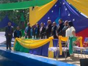 Ediles reconocieron a 85 docentes de Linares Alcántara