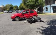 Chocó un policía en el centro de La Plata y terminó internado