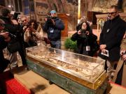 Por primera vez en la historia se exhibirán al público los huesos de San Francisco de Asís