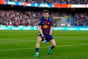 El Barcelona no falla y vuelve a la cima tras golear al Levante