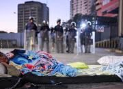 Más de 200 presos políticos inician una huelga de hambre en Venezuela, informan familiares