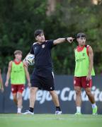 Fútbol Argentino /Alexander Medina entrenador de Estudiantes