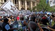 Judiciales paran y marchan contra el traspaso del fuero laboral a la Ciudad